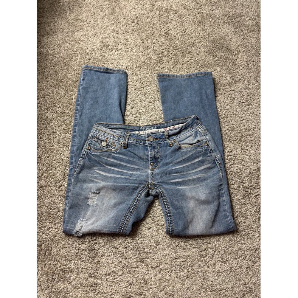 Amethyst Women Distressed Flare Jeans Light Wash Low Rise Y2K Size 7 83420-R MIA